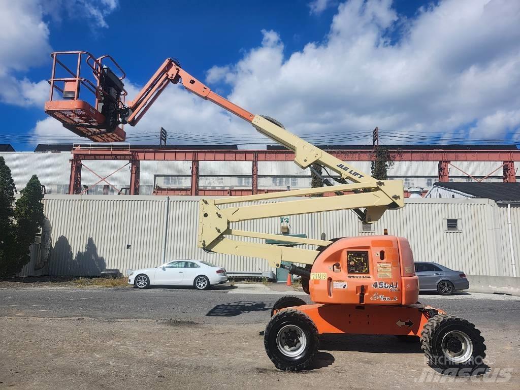 JLG 450 AJ Zglobne dvižne ploščadi