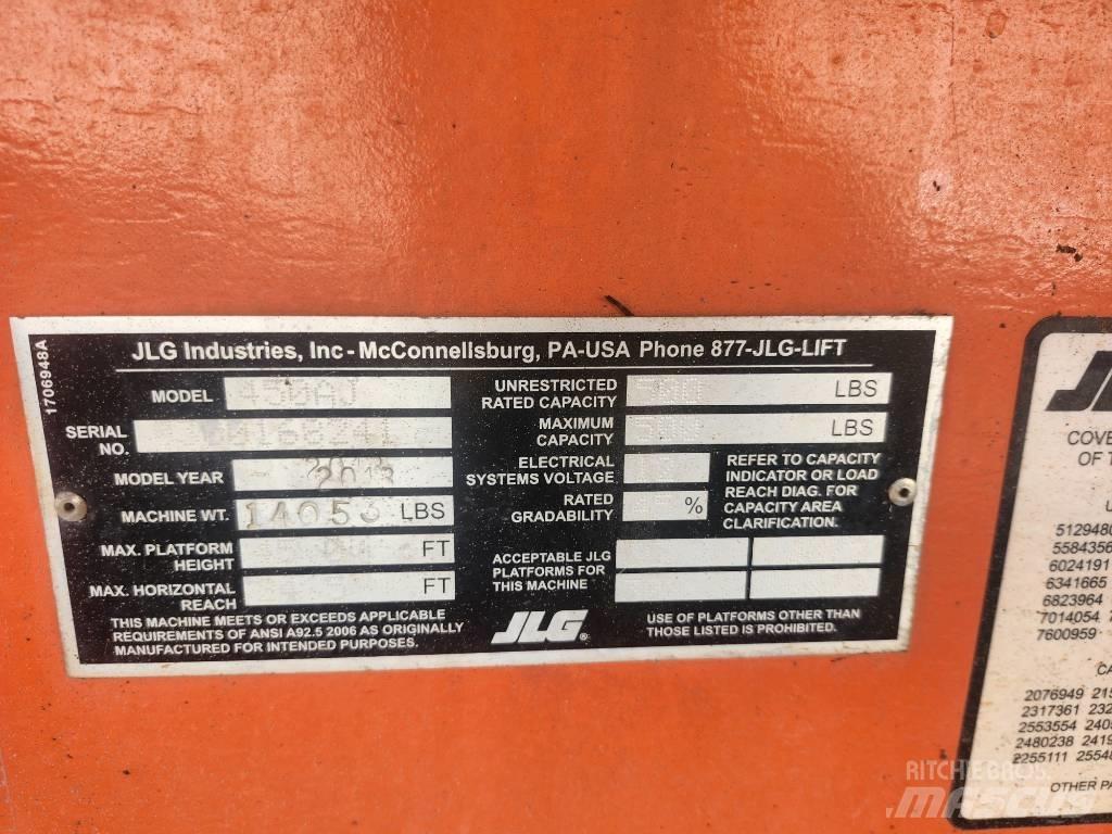 JLG 450 AJ Zglobne dvižne ploščadi