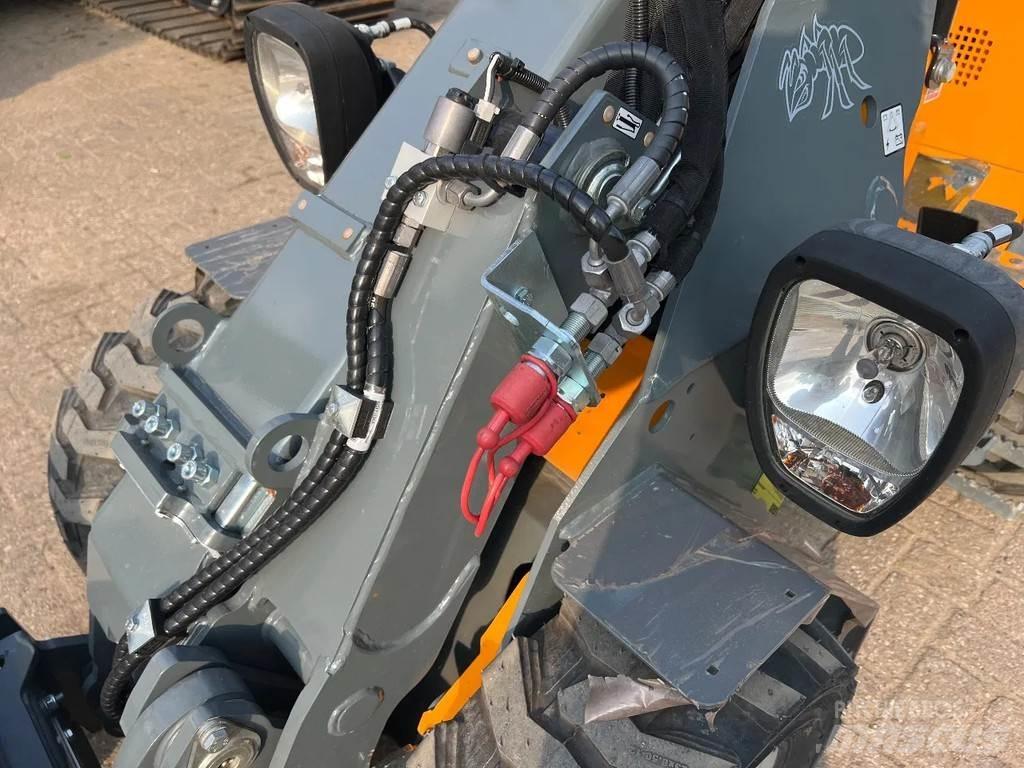 GiANT G1100 Kolesni nakladalci