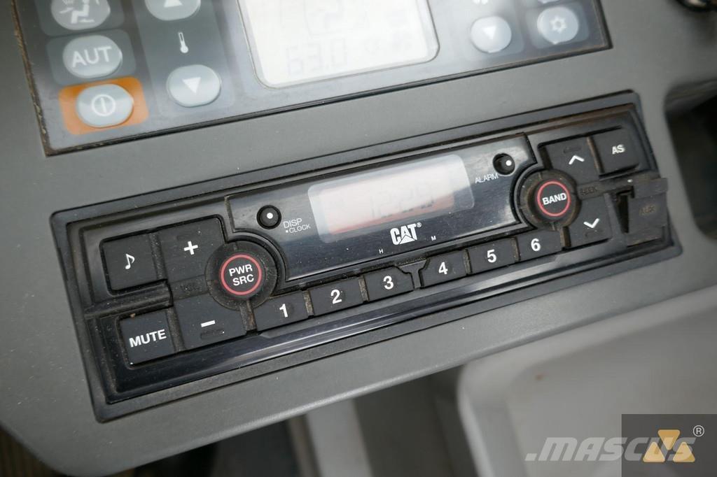 CAT 325F LCR Bagri goseničarji