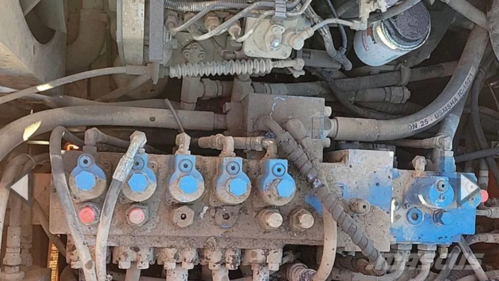 Hitachi EX 135 W Bagri na kolesih