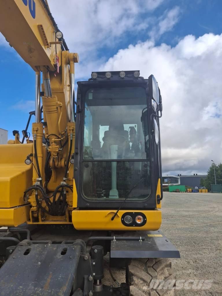 Komatsu PW158-11 Bagri na kolesih