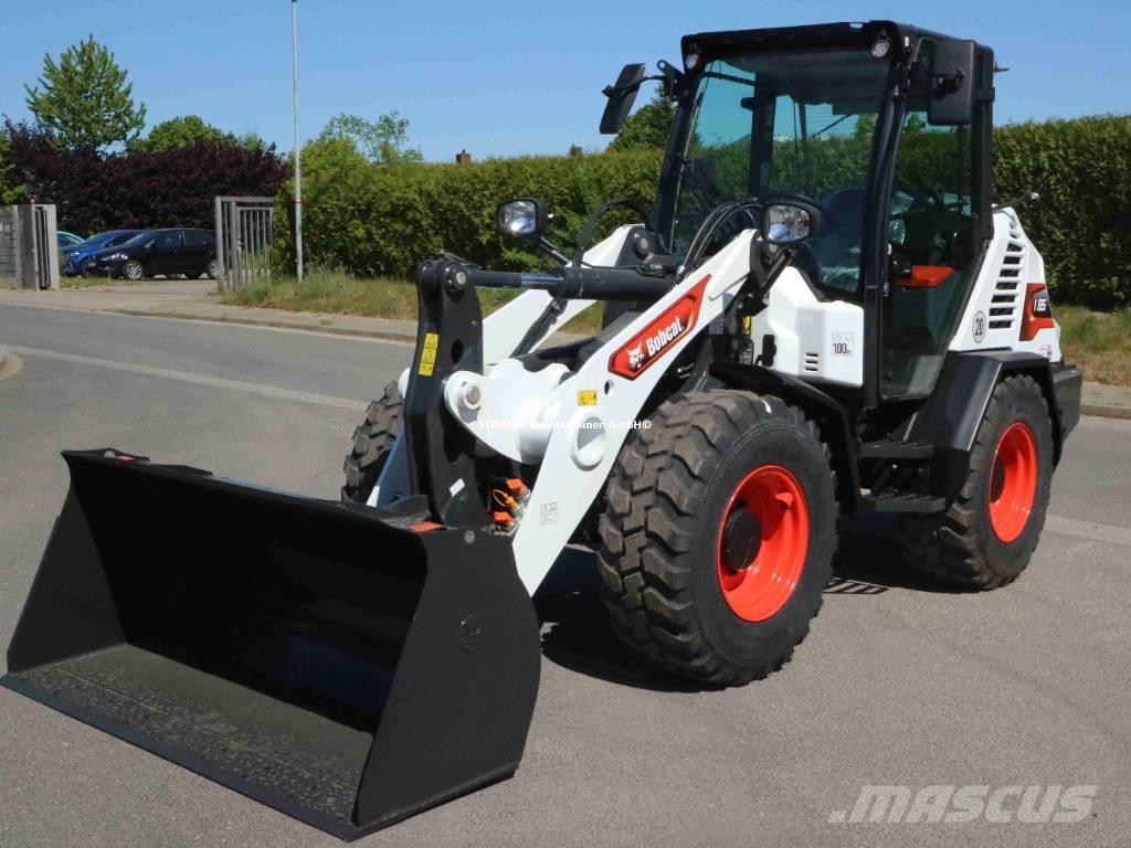 Bobcat L 85 Kolesni nakladalci