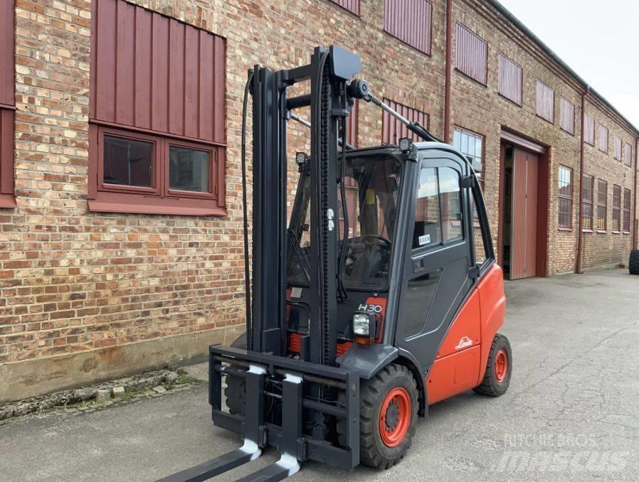 Linde H 30 D Dizelski viličarji
