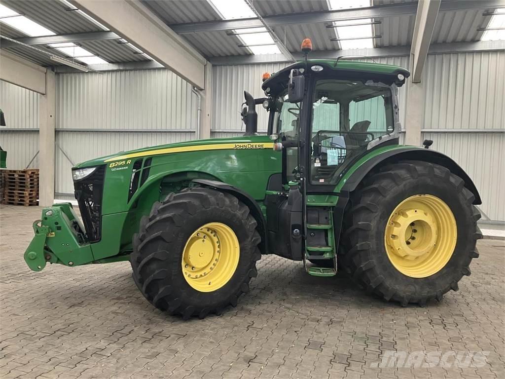 John Deere 8295R Traktorji