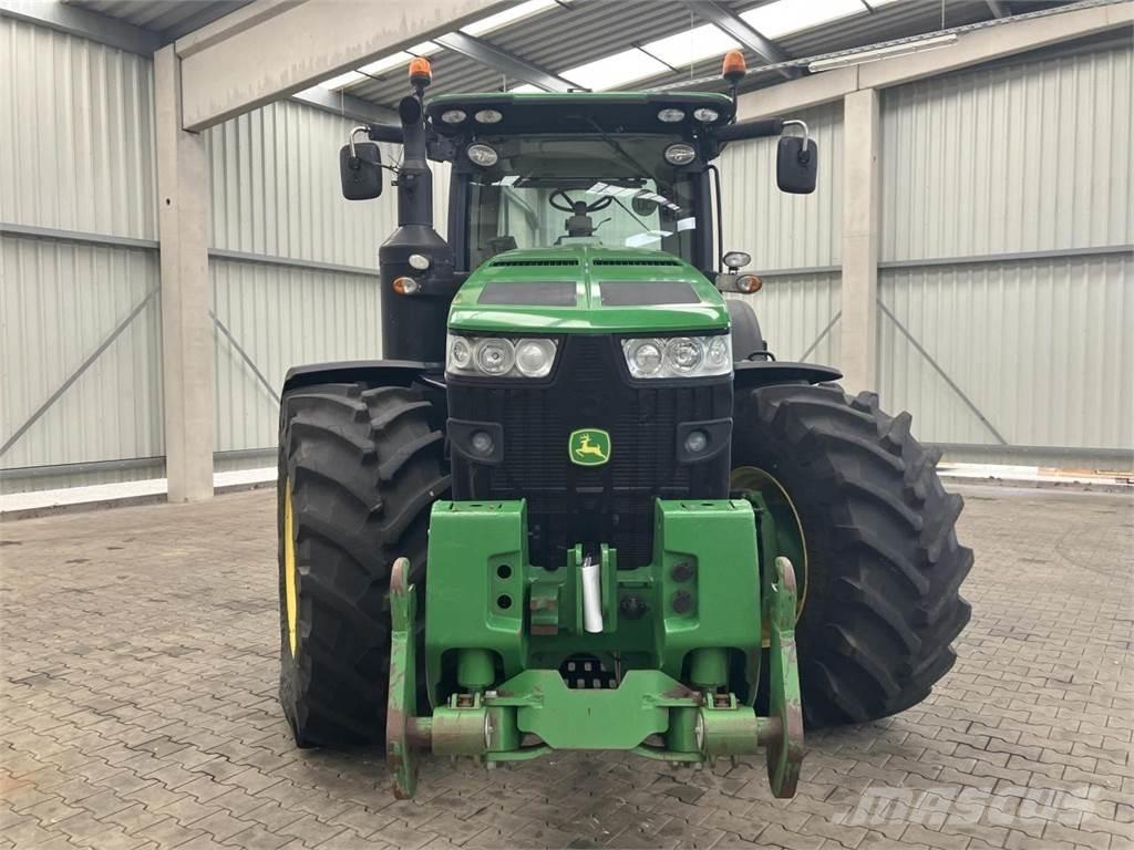 John Deere 8295R Traktorji