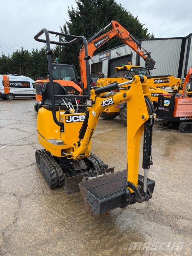 JCB 8008 CTS Mini bagri <7t