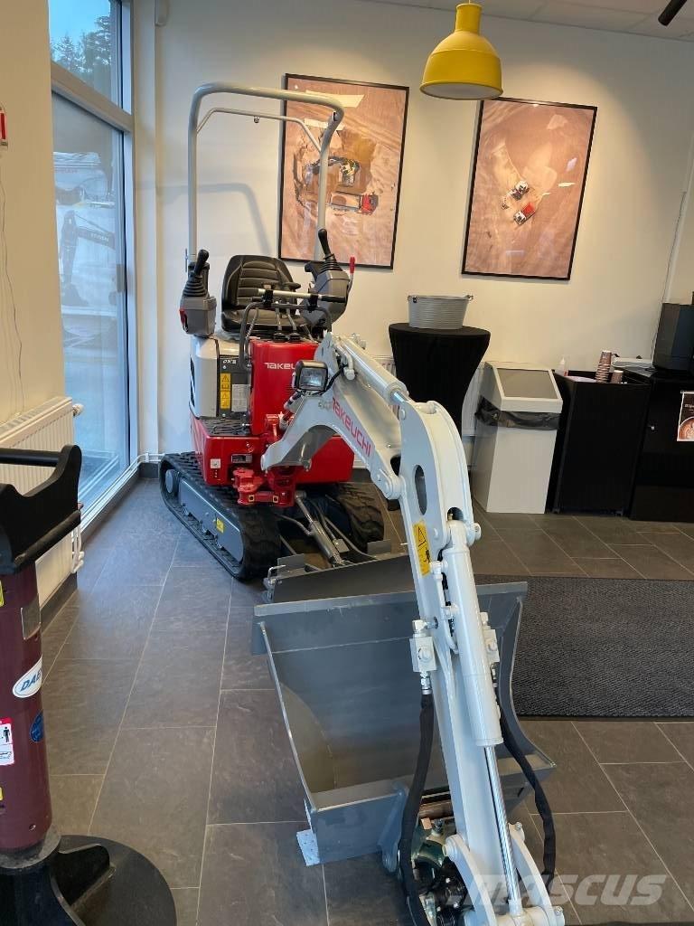 Takeuchi TB 210 R Mini bagri <7t