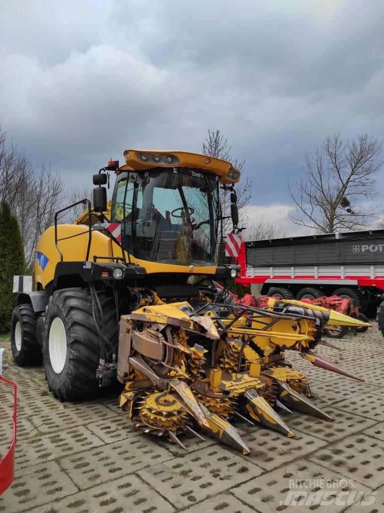 New Holland FR 9040 Stroji za krmo na lastni pogon