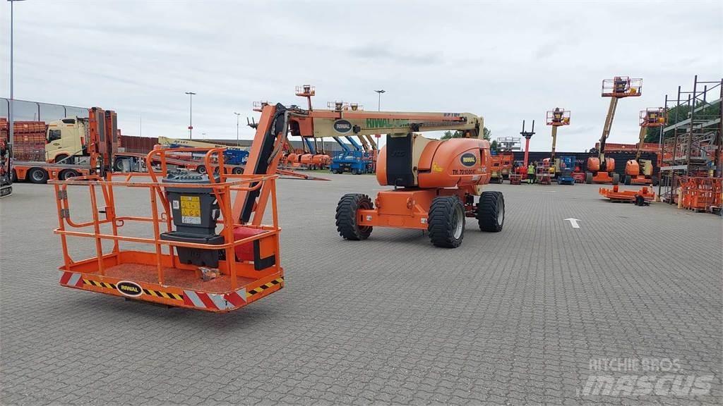 JLG E800AJ Zglobne dvižne ploščadi