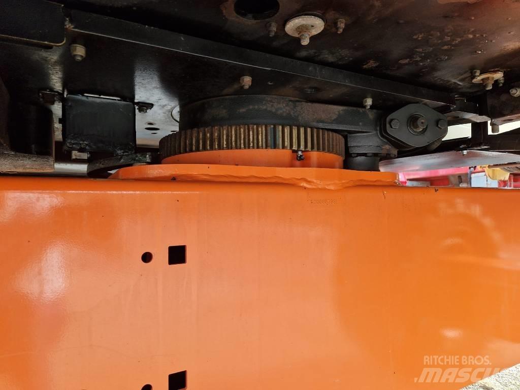 JLG 520AJ Zglobne dvižne ploščadi