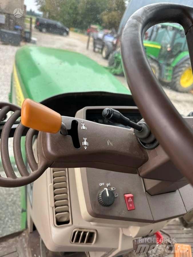 John Deere 6520 Traktorji