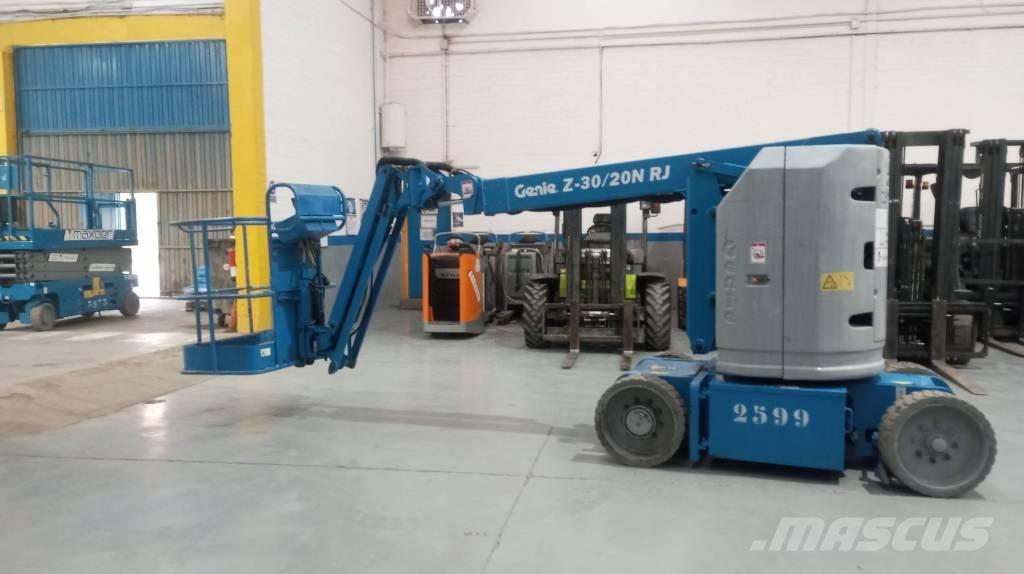 Genie Z 30/20 N RJ Zglobne dvižne ploščadi