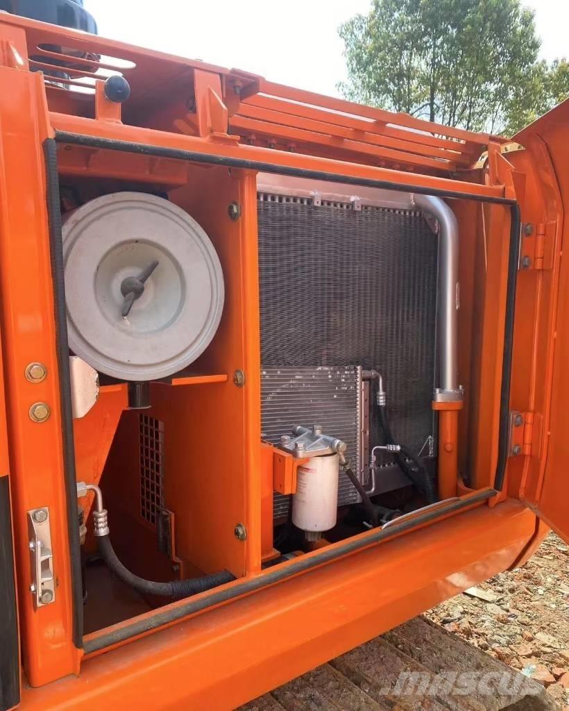 Doosan DH 150 Bagri goseničarji