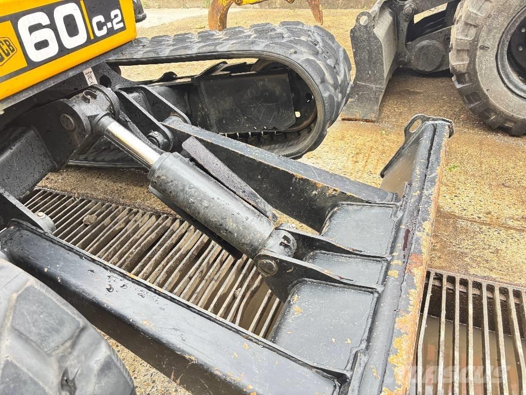 JCB 60C-2 Mini bagri <7t