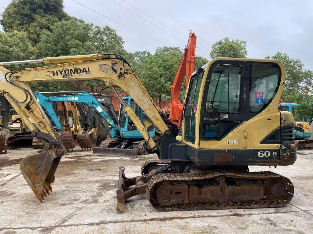 Hyundai R60-9 Bagri goseničarji