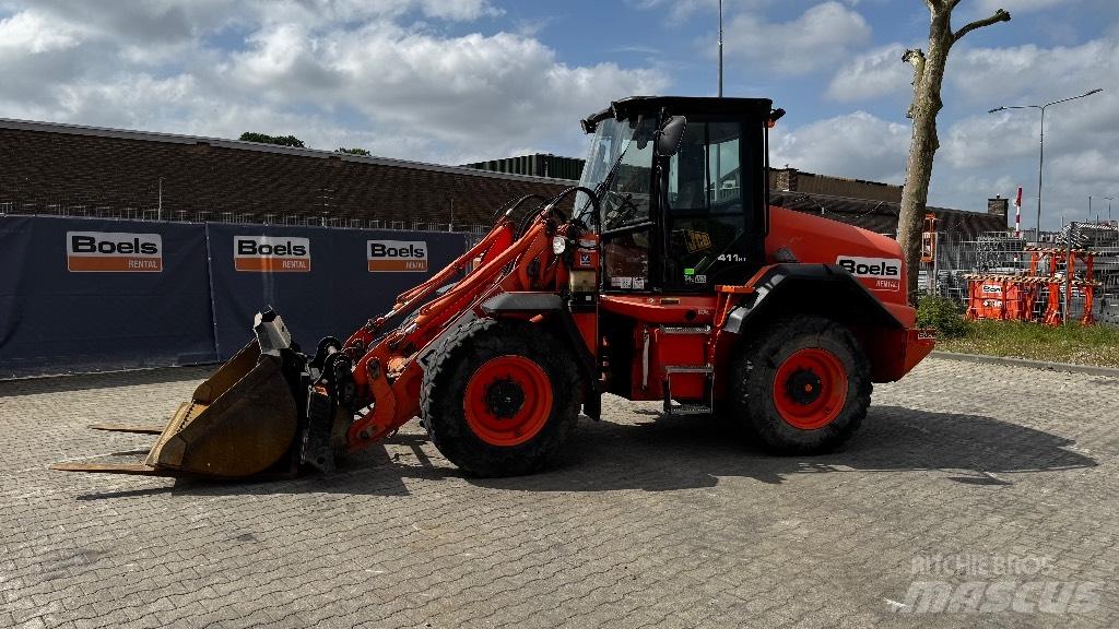 JCB 411HT T4i Kolesni nakladalci