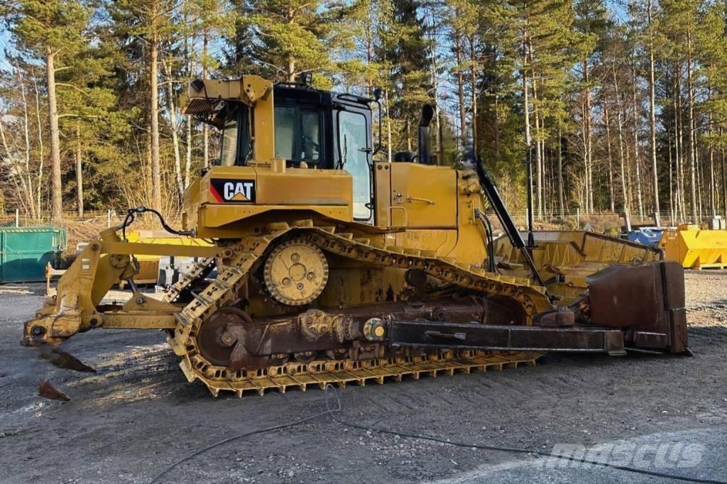 CAT D 6 T LGP Buldožerji goseničarji