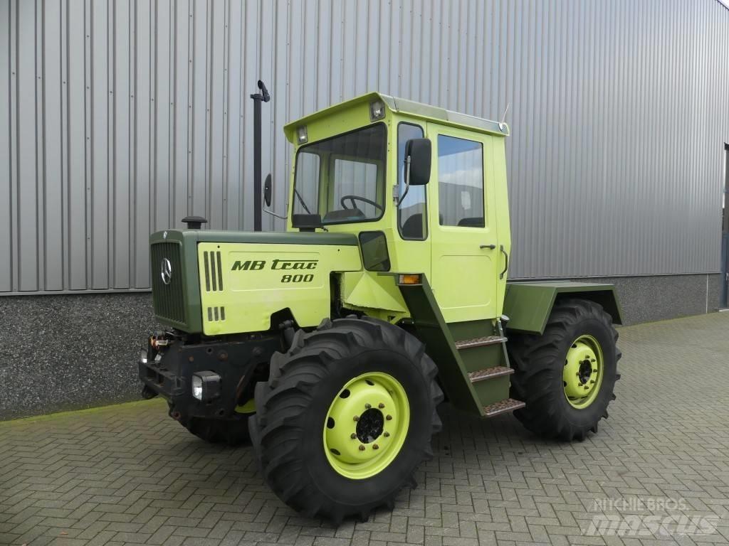 Mercedes-Benz 800 Traktorji