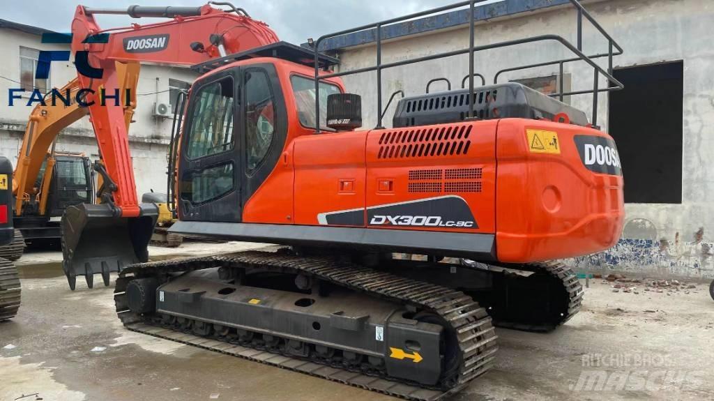 Doosan DX 300 LC Midi bagri 7t – 12t