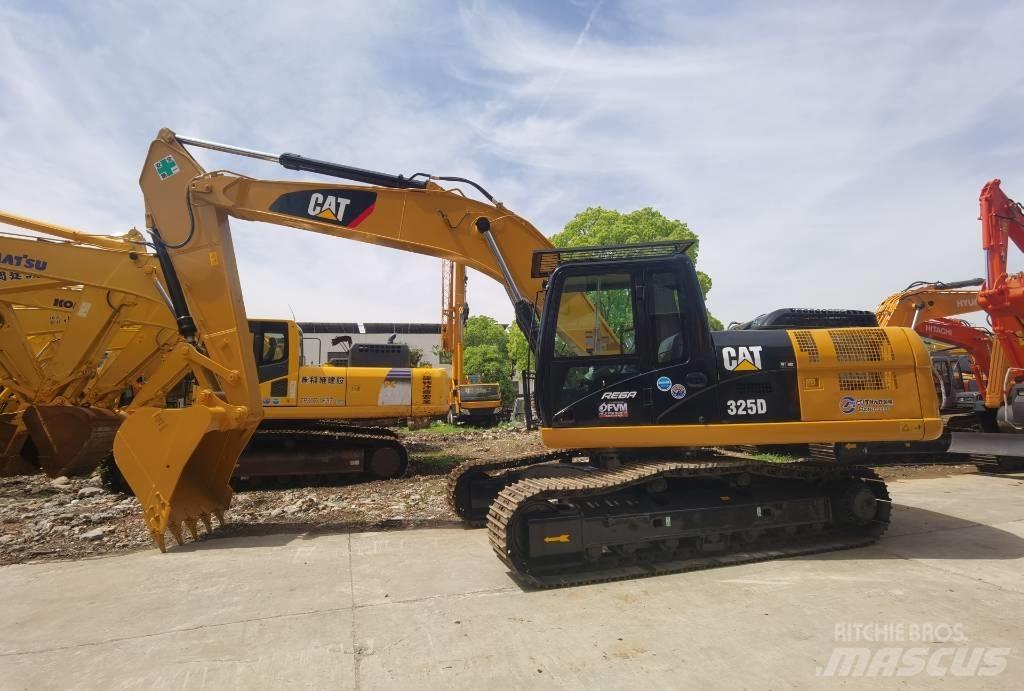 CAT 325D Bagri goseničarji