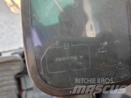 Volvo EC 290 Bagri goseničarji