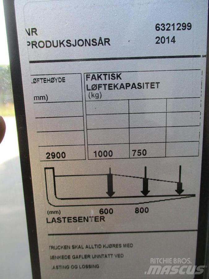 BT SWE 100 Ročni električni viličar