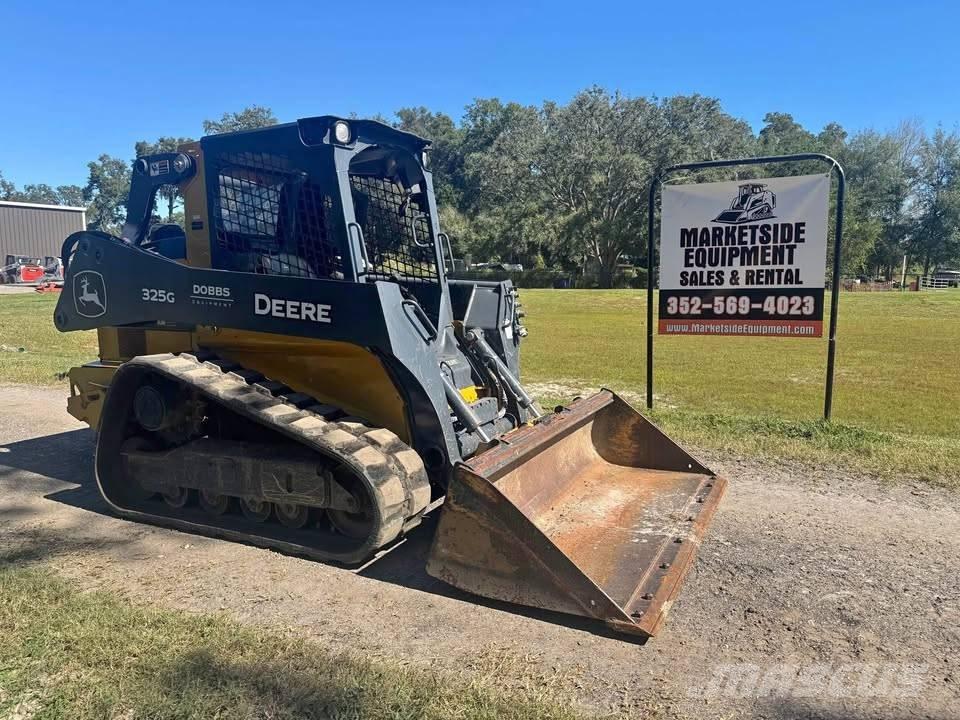 John Deere 325 Skid steer mini nakladalci