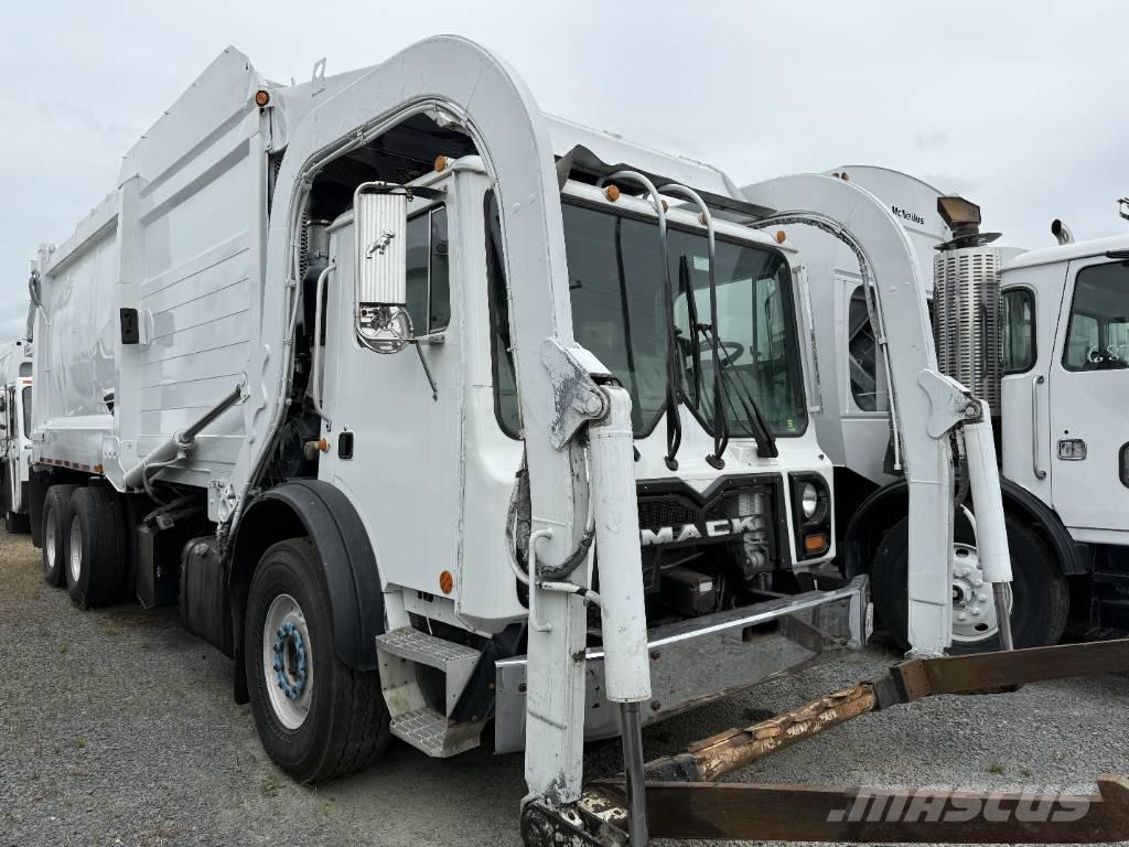 Mack MRU 613 Komunalni tovornjaki