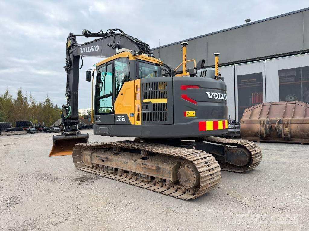 Volvo ECR 235 E Bagri goseničarji