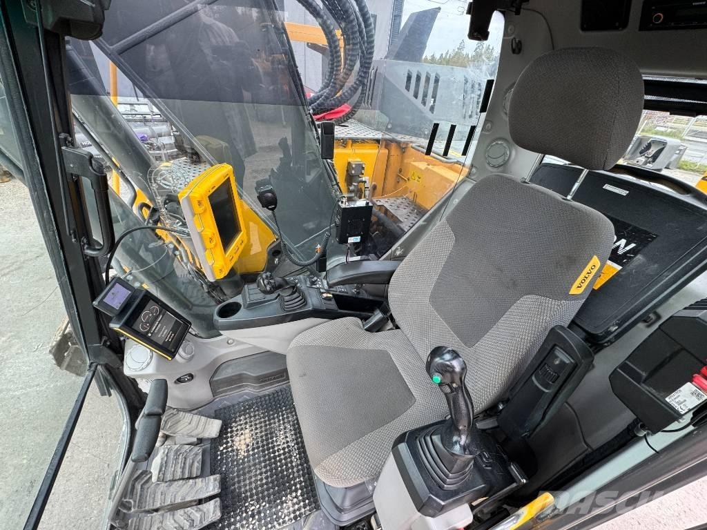 Volvo ECR 235 E Bagri goseničarji