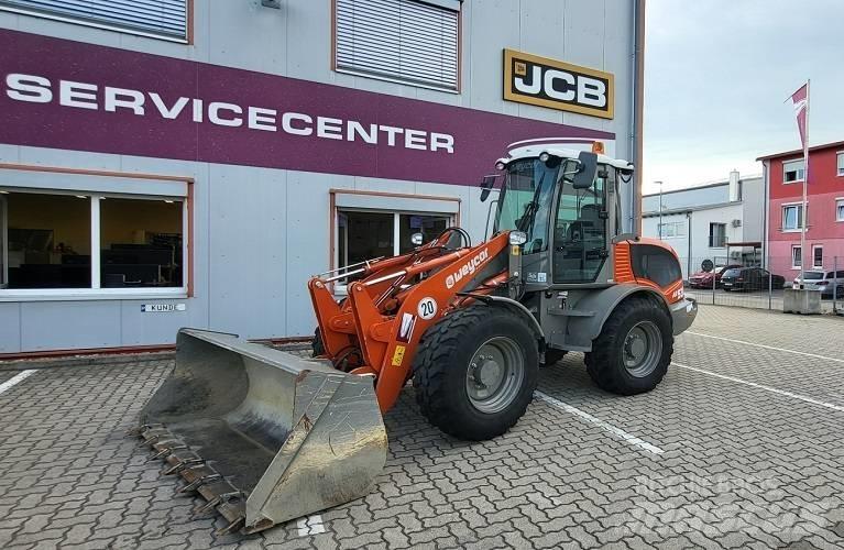 Weycor AR 530 Kolesni nakladalci