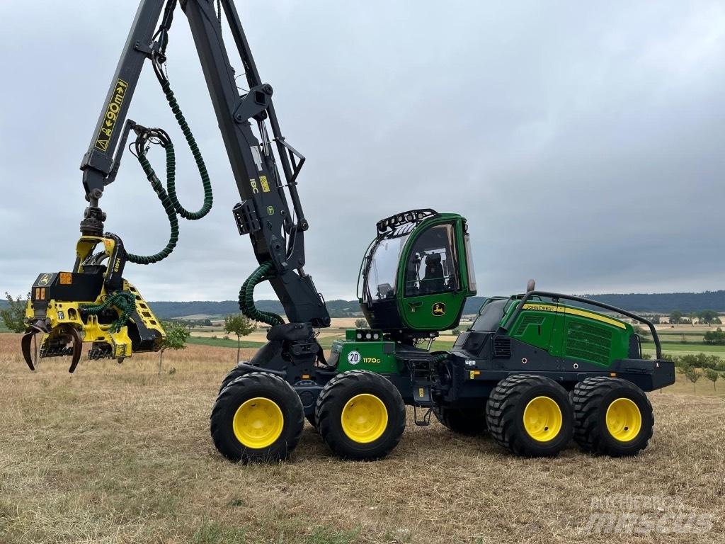 John Deere 1170G Harvesterji