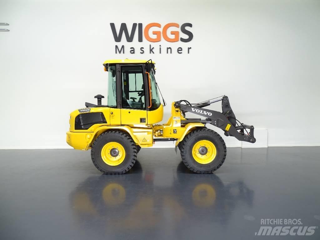 Volvo L30 HS Kolesni nakladalci