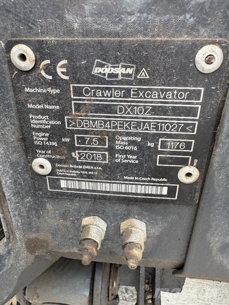Doosan DX 10 Z Mini bagri <7t