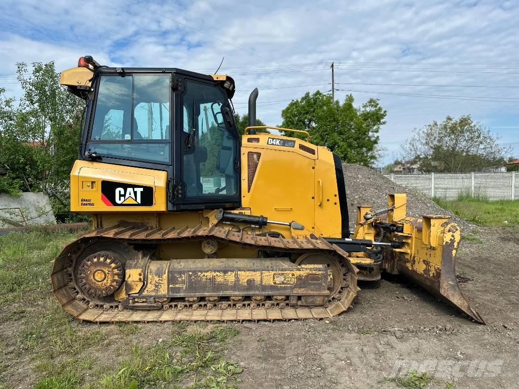 CAT D 4 K 2 LGP Buldožerji goseničarji
