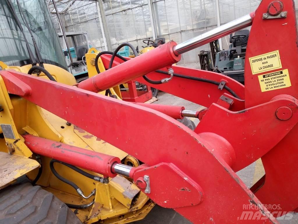 Volvo L30 Kolesni nakladalci