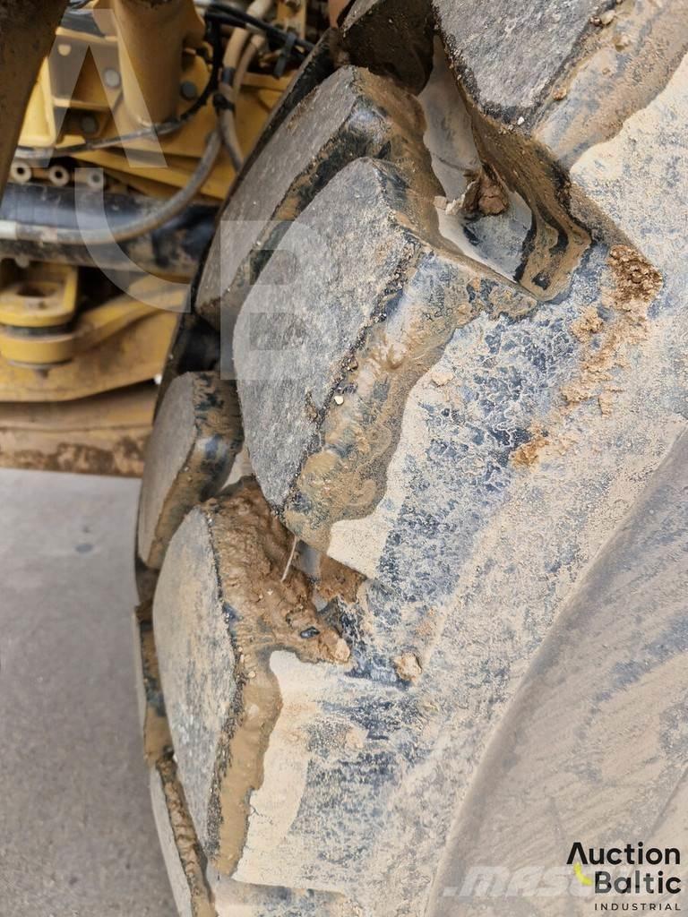 CAT 735C Zglobni demperji