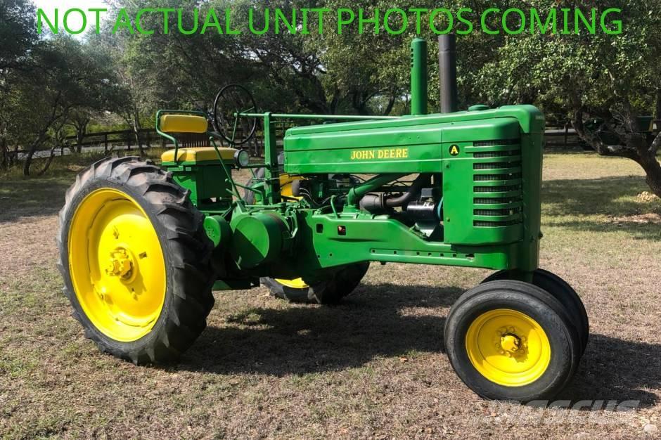 John Deere A Traktorji