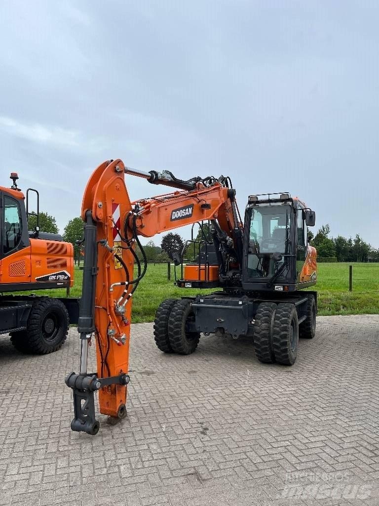 Develon DX140W-7 Bagri na kolesih