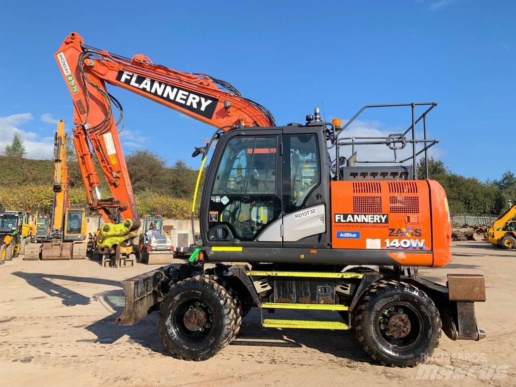 Hitachi ZX 140 W Bagri na kolesih