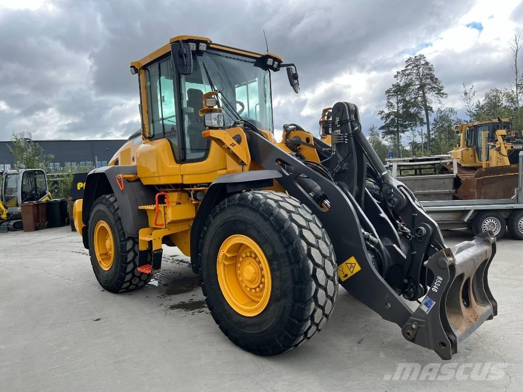 Volvo L90H 2 Kolesni nakladalci