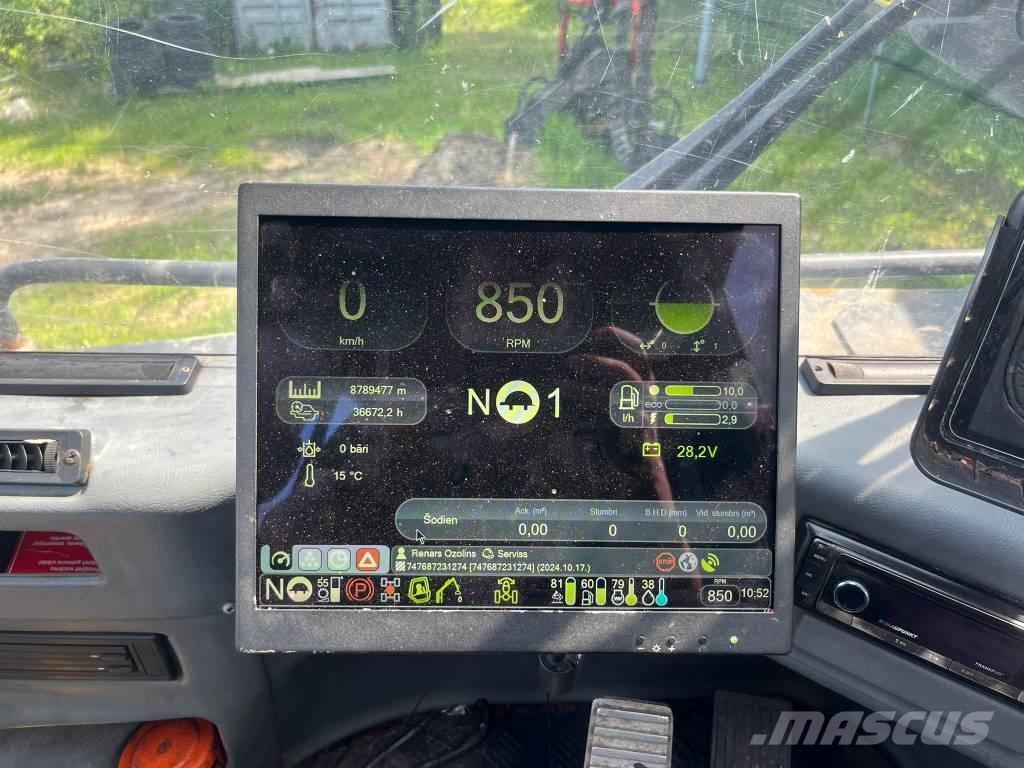 Komatsu 931.1 Harvesterji