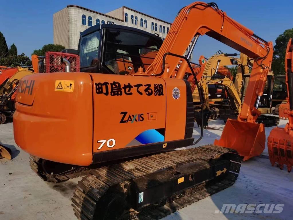 Hitachi ZX 70 Mini bagri <7t