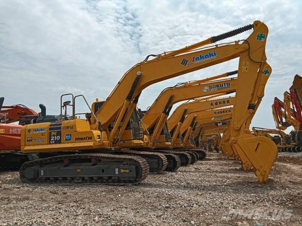 Komatsu PC 210 Bagri goseničarji