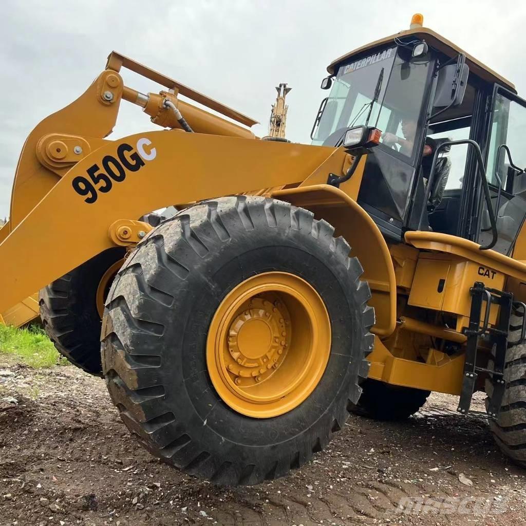 CAT 950 G Kolesni nakladalci