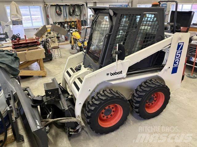 Bobcat 753 Mini nakladalci