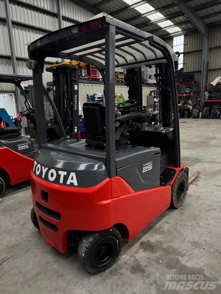 Toyota traiogo 25 Električni viličarji