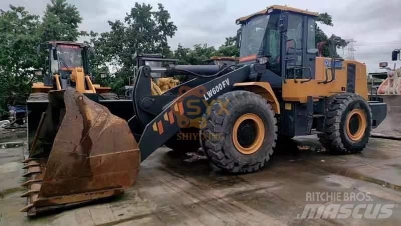 XCMG LW 600 FV Kolesni nakladalci