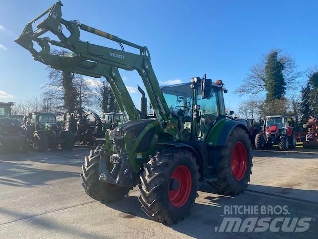 Fendt 516 Vario Traktorji